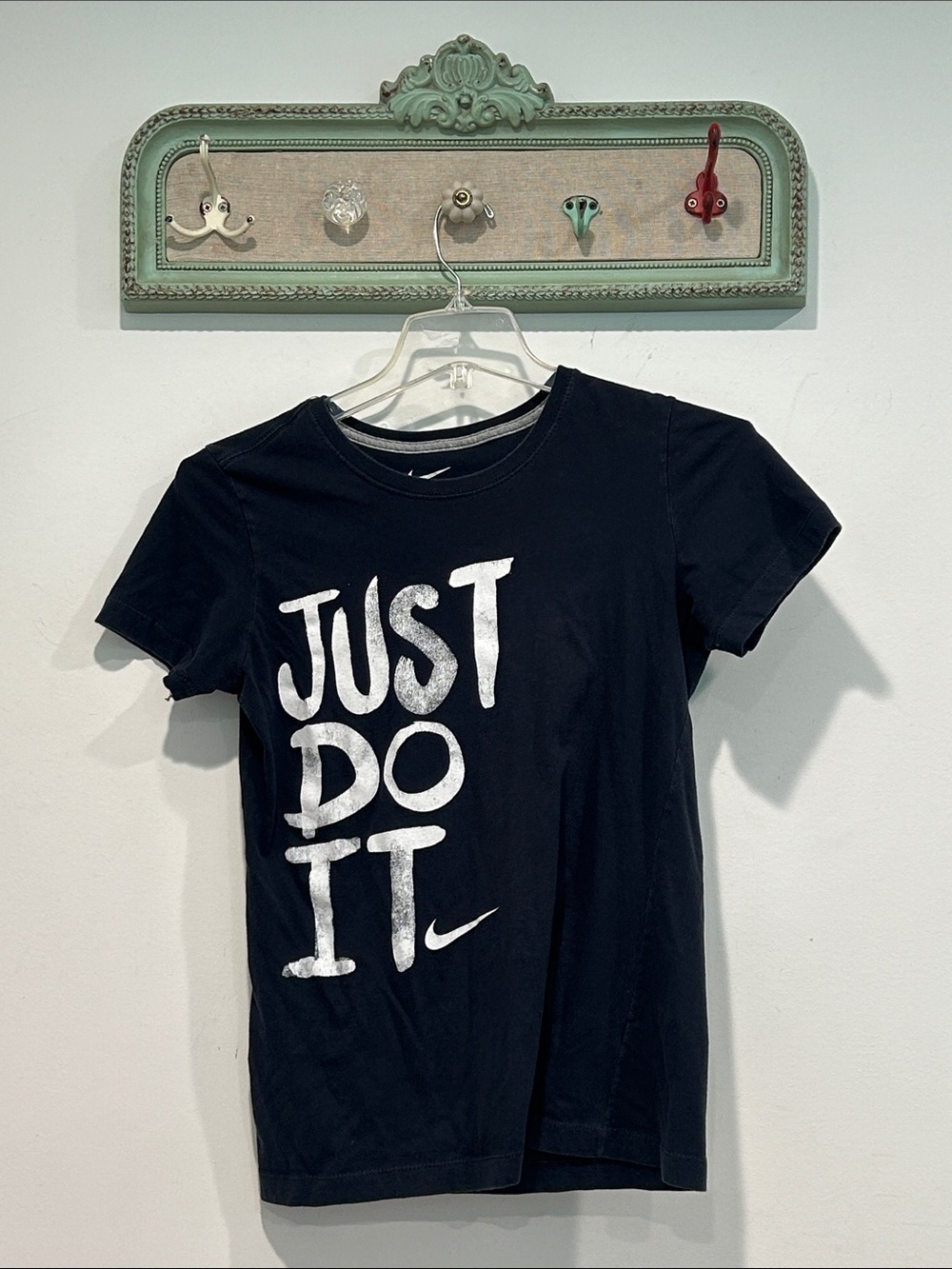 Nike Black Tee White "Just Do It" Vertical Script graphic short sleeve T-shirt L